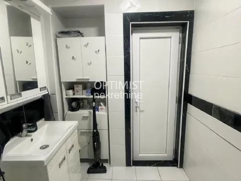 Sale, two bedroom apartment, 50m², Stari Grad, Beograd - image 7