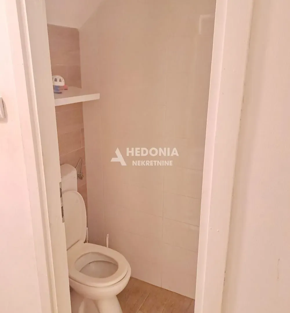 Sale, three bedroom apartment, 94m², Vidikovački venac, Rakovica