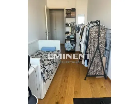 Rent, three bedroom apartment, 72m², Uciteljsko Naselje, Zvezdara Sve Podlokacije - image 12