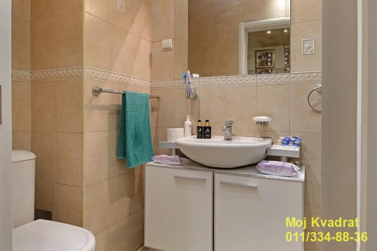 Prodaja, četvorosoban stan, 142m², Savski Venac, Beograd