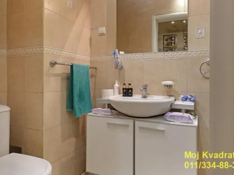 Prodaja, četvorosoban stan, 142m², Savski Venac, Beograd - image 9