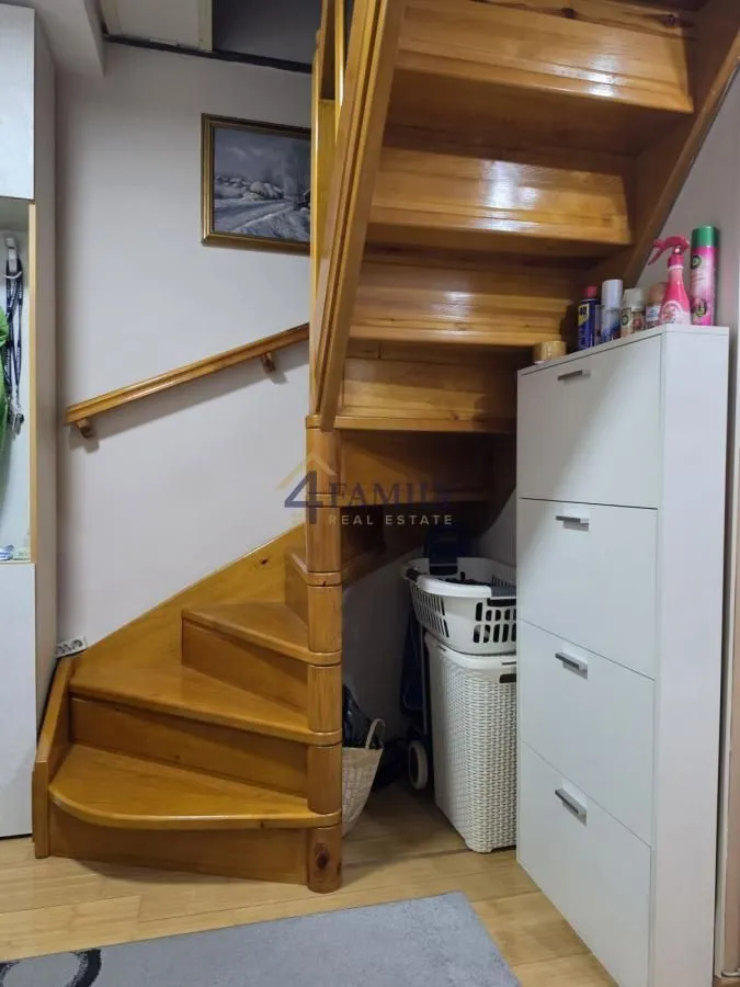 Prodaja, dvosoban stan, 59m², Vidikovački venac, Rakovica