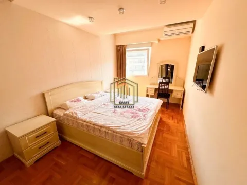 Prodaja, dvosoban stan, 92m², City Kvart, Podgorica - image 6
