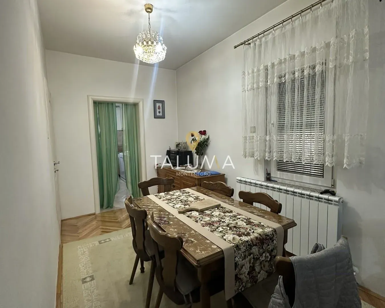 Sale, house, 146m², Stari Aerodrom, Podgorica