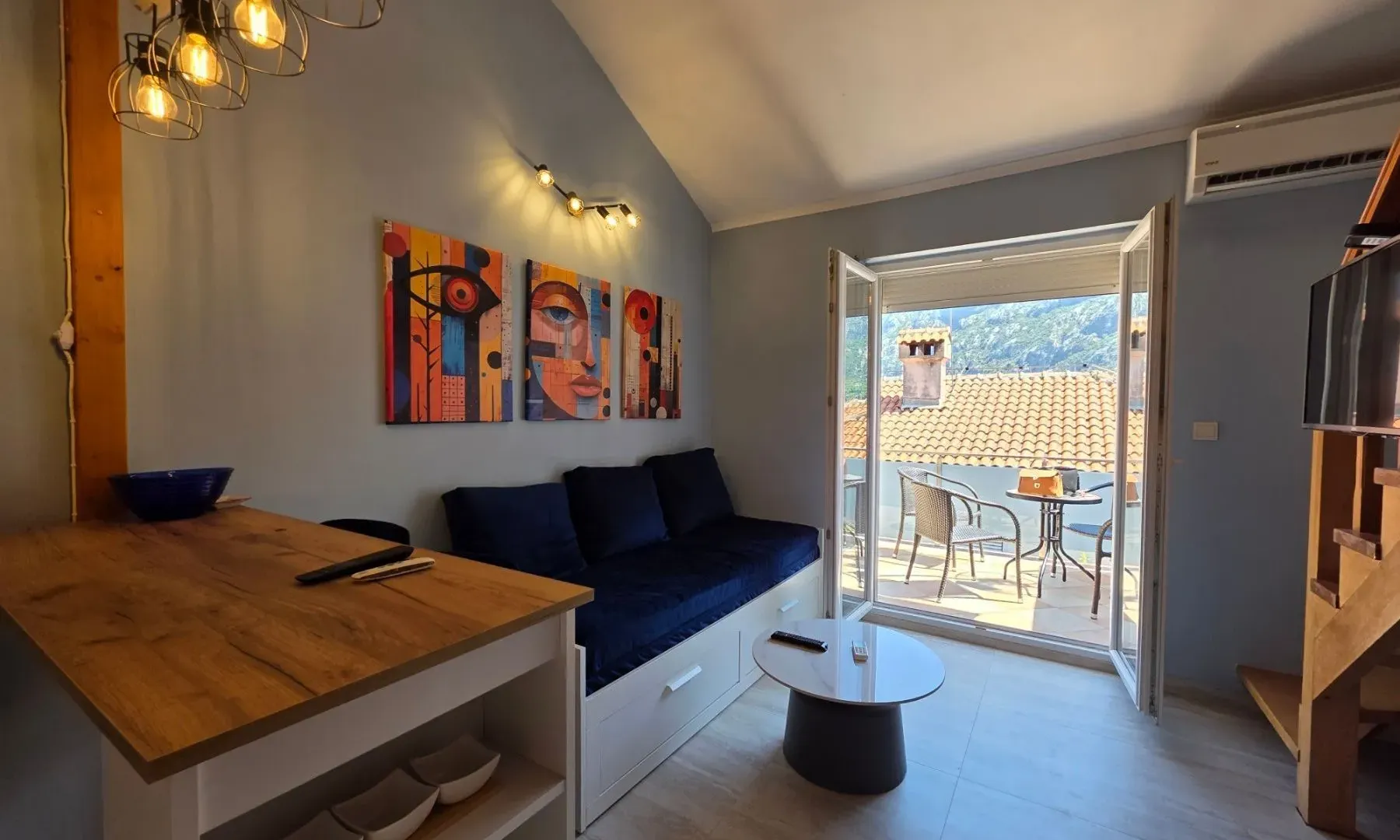 Prodaja, trosoban stan, 115m², Prčanj, Kotor