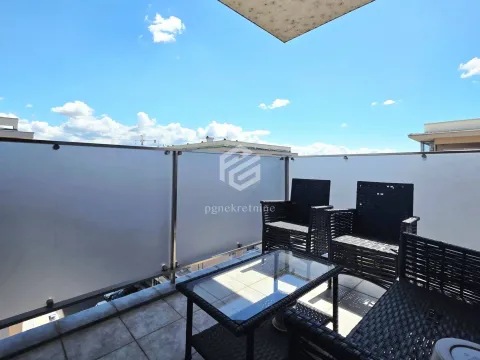 Prodaja, jednosoban stan, 53m², City Kvart, Podgorica - image 18