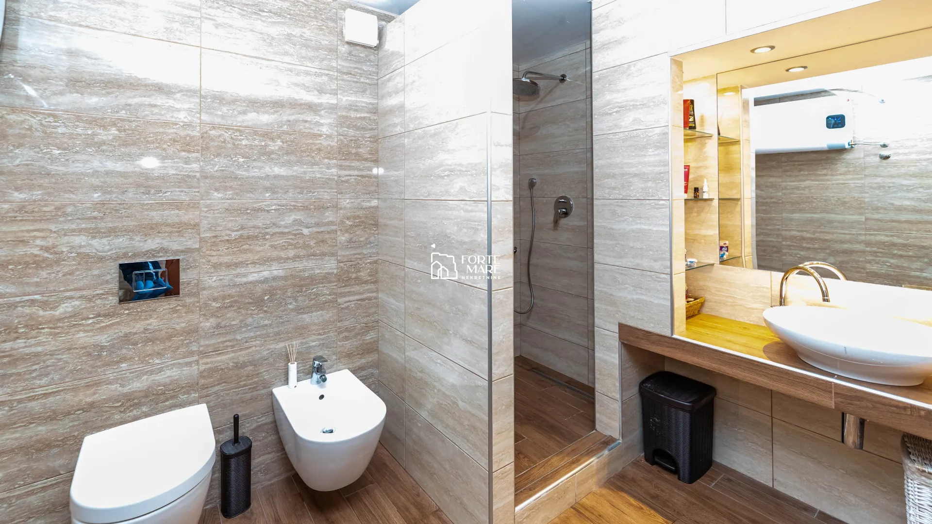 Prodaja, kuća, 226m², Bijela, Herceg Novi