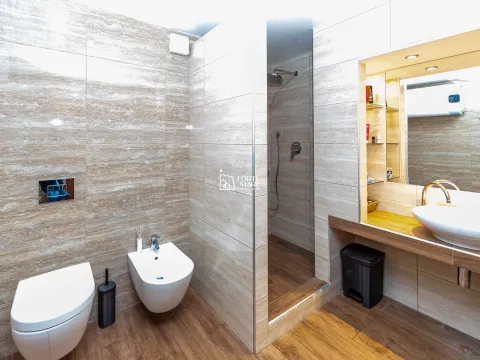 Prodaja, kuća, 226m², Bijela, Herceg Novi - image 13