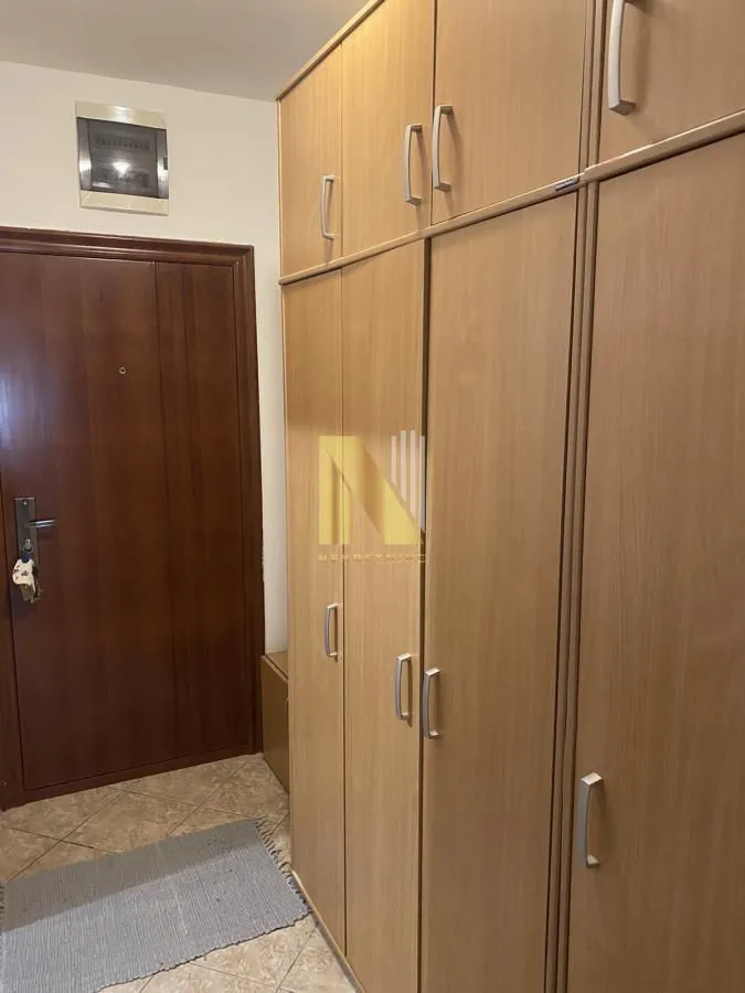 Izdavanje, jednosoban stan, 35m², Sajmište, Novi Sad