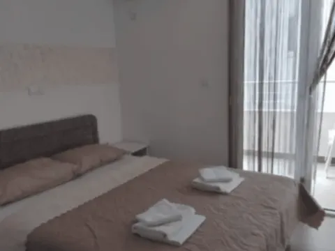 Izdavanje, stan, 60m², Bečići, Budva - image 5