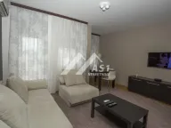 Izdavanje, dvosoban stan, 60m², Bulevar Evrope, Novi Sad Sve Podlokacije - image 1