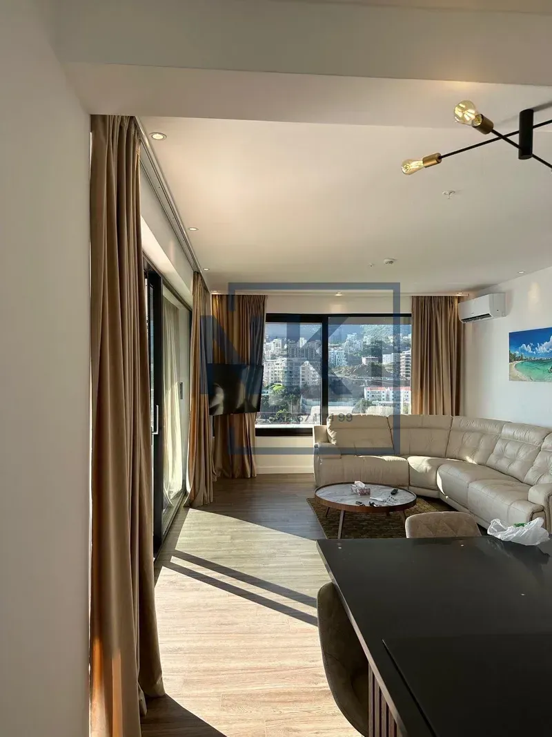 Prodaja, trosoban stan, 190m², Rafailovići, Budva