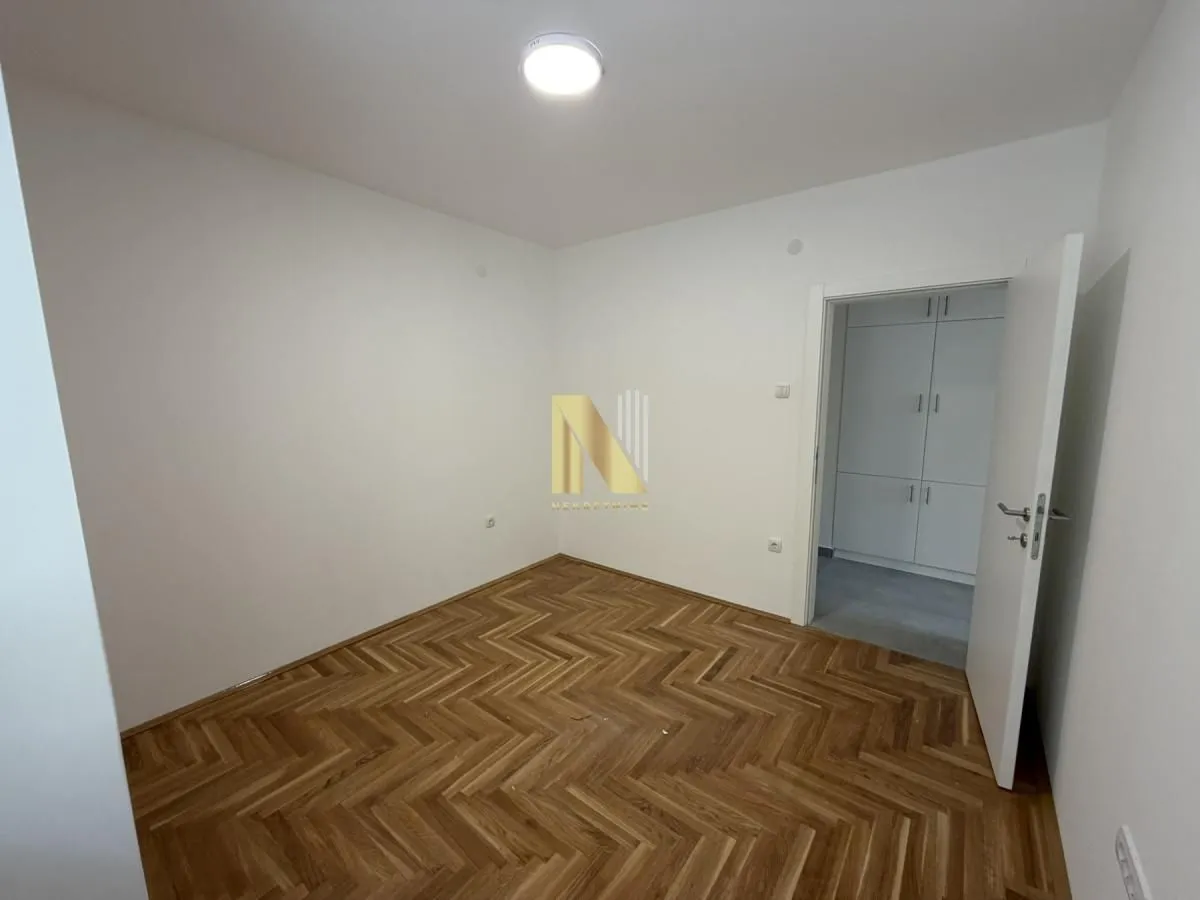 Prodaja, dvosoban stan, 44m², Bulevar Evrope, Novi Sad Sve Podlokacije
