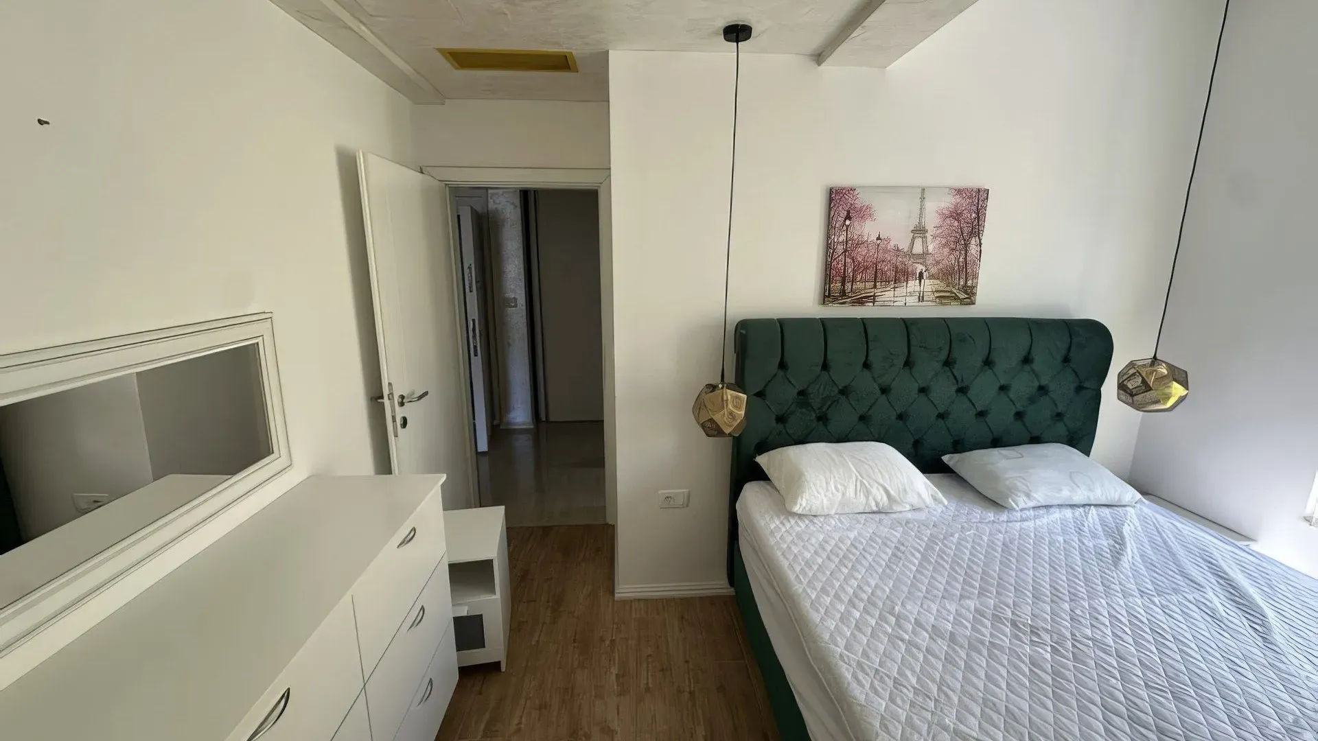 Izdavanje, dvosoban stan, 80m², Kumbor, Herceg Novi