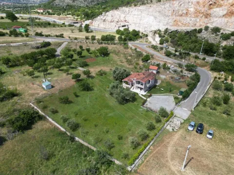 Sale, house, 180m², Zlatica, Podgorica - image 4