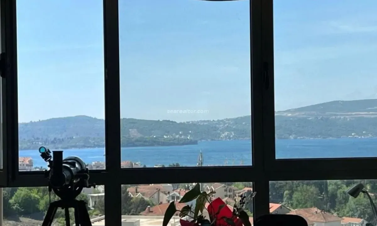 Sale, one bedroom apartment, 55m², Tivat, Crna Gora