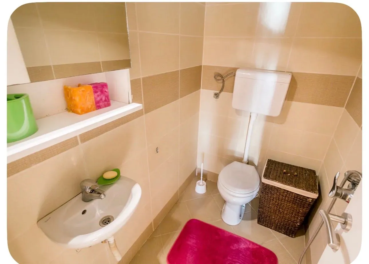 Rent, two bedroom apartment, 105m², Igalo, Herceg Novi