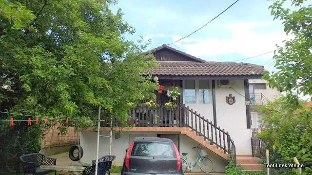 Sale, house, 80m², Surčin, Beograd