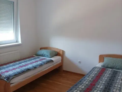 Izdavanje, četvorosoban stan, 77m², Adice, Novi Sad Sve Podlokacije - image 7