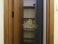 Izdavanje, dvosoban stan, 76m², Blok 5, Podgorica - image 3