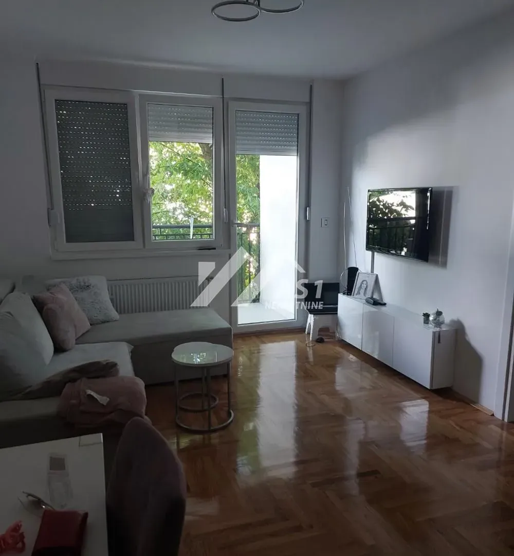 Izdavanje, jednosoban stan, 37m², Telep, Novi Sad Sve Podlokacije
