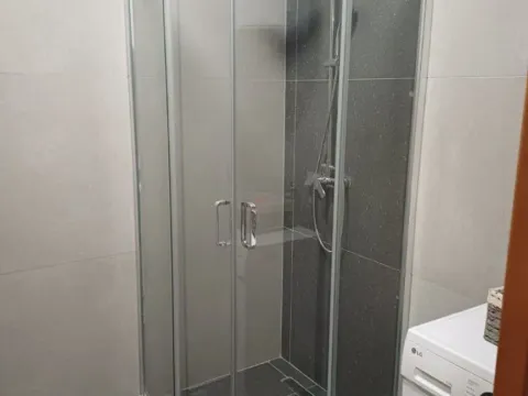 Prodaja, trosoban stan, 86m², Radanovići, Kotor - image 12