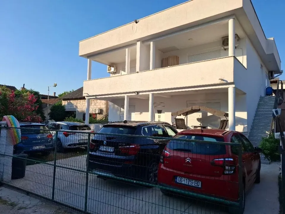 Sale, house, 235m², Donji Štoj, Ulcinj