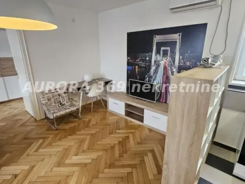 Prodaja, dvosoban stan, 48m², Stari grad, Novi Sad - image 2