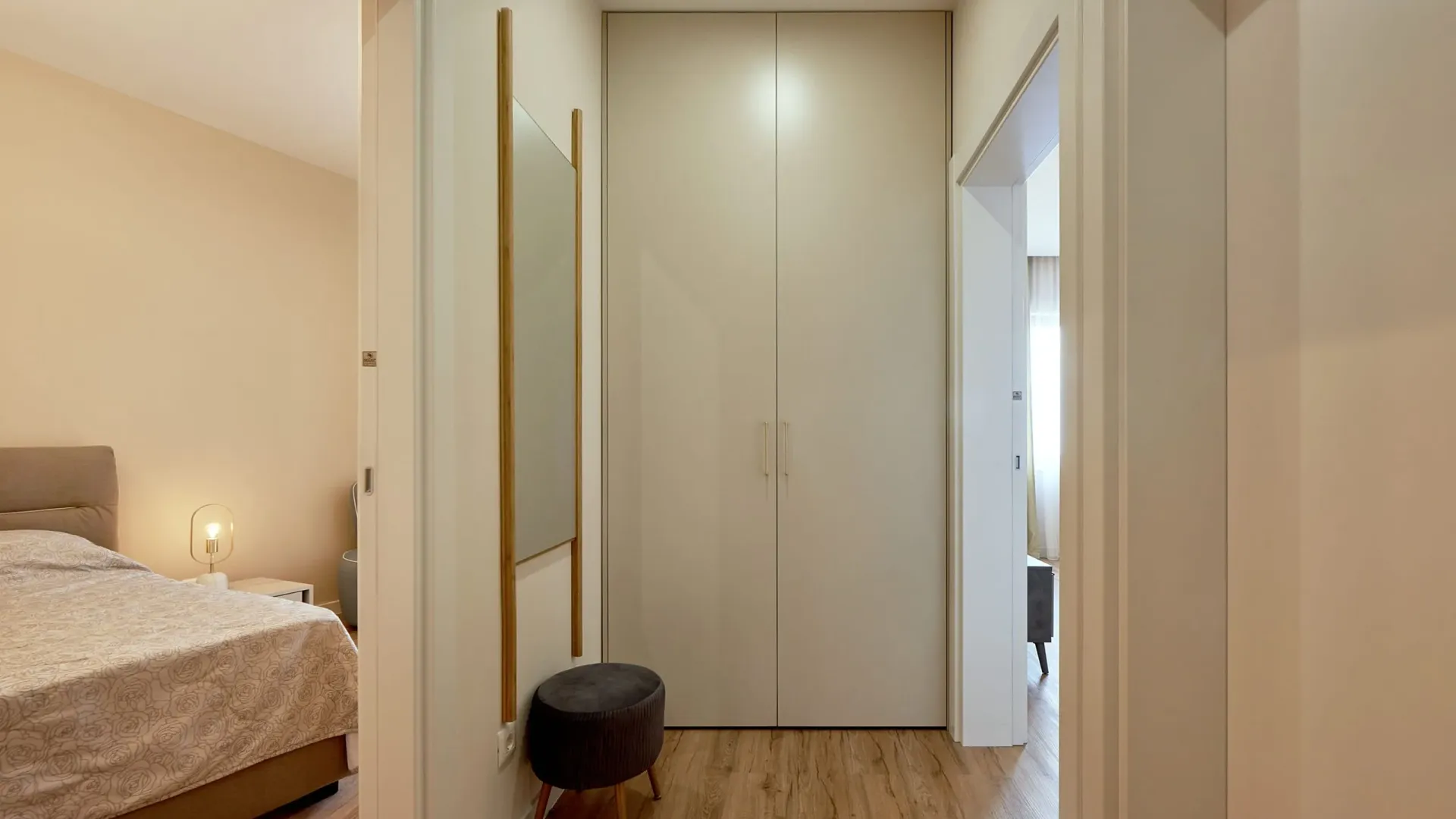 Rent, two bedroom apartment, 58m², Bečići, Budva