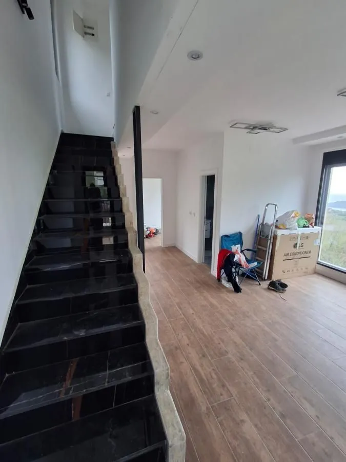 Sale, house, 180m², Maine, Budva