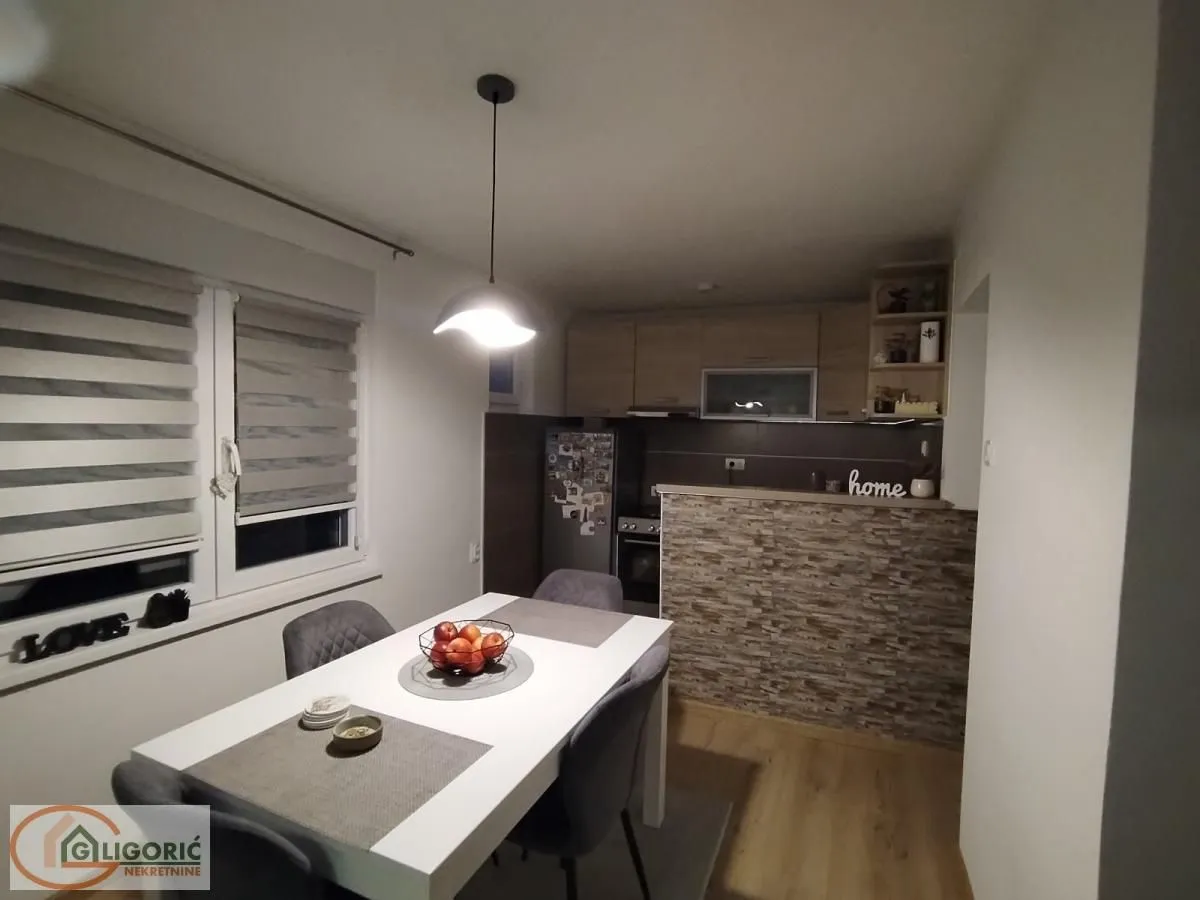 Sale, house, 80m², Cvetkova Pijaca, Zvezdara Sve Podlokacije