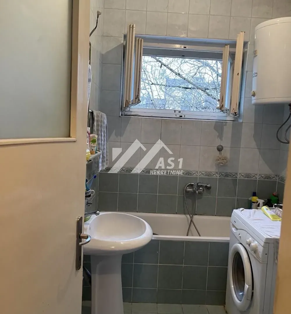 Prodaja, dvosoban stan, 58m², Kej, Novi Sad Sve Podlokacije