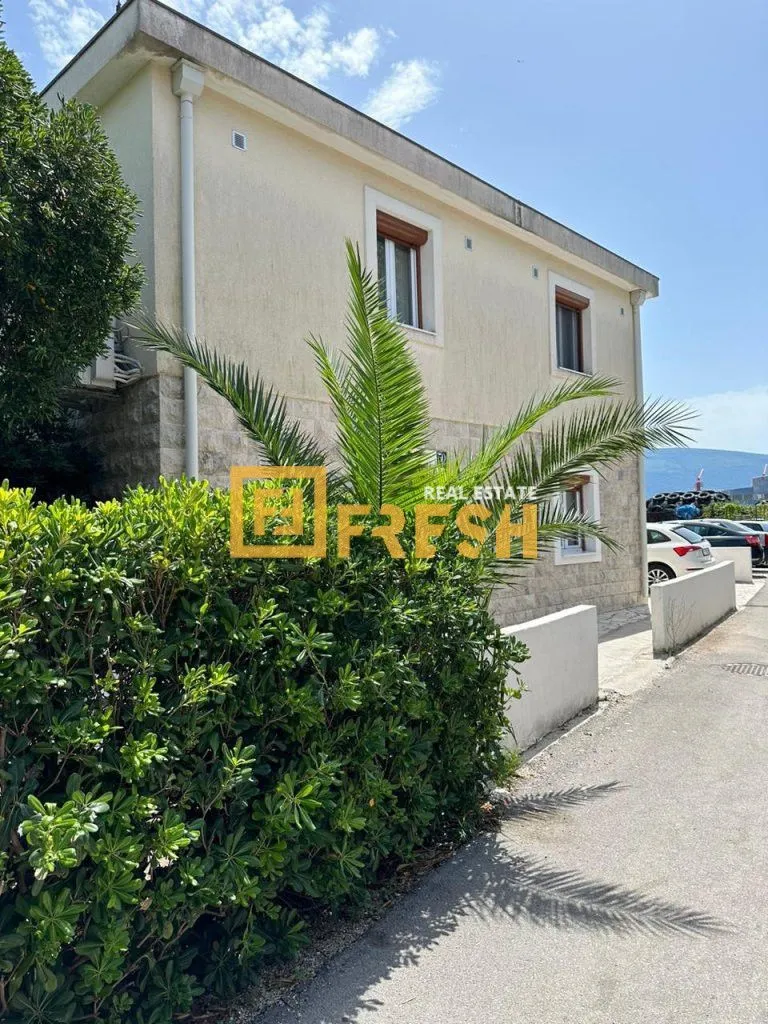 Prodaja, kuća, 126m², Herceg Novi, Crna Gora