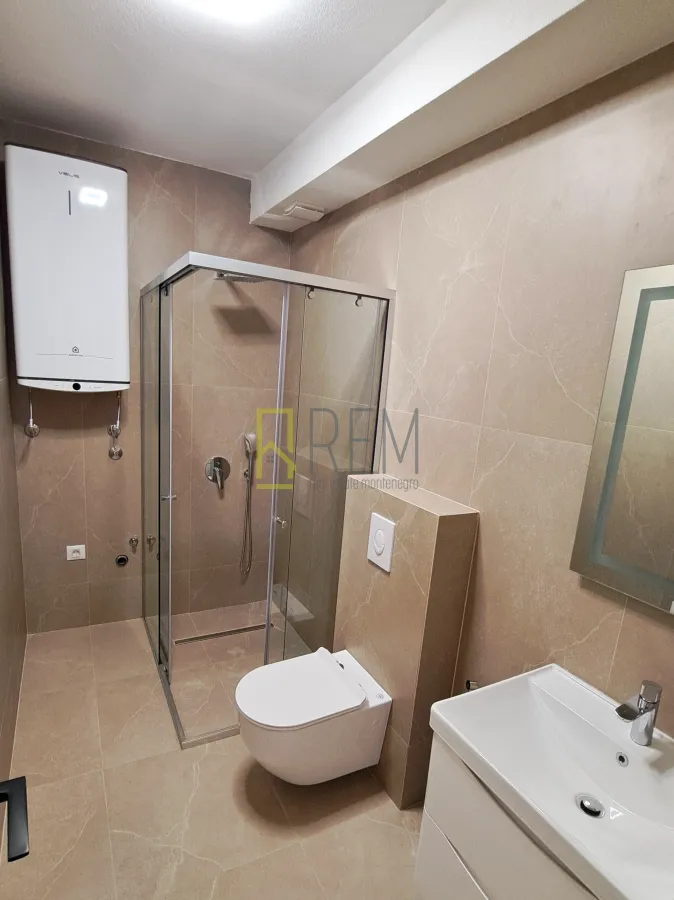 Prodaja, jednosoban stan, 79m², Sutomore, Bar