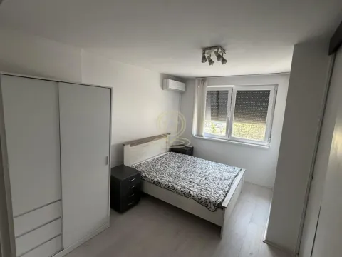 Rent, three bedroom apartment, 55m², Savski Venac, Beograd - image 7
