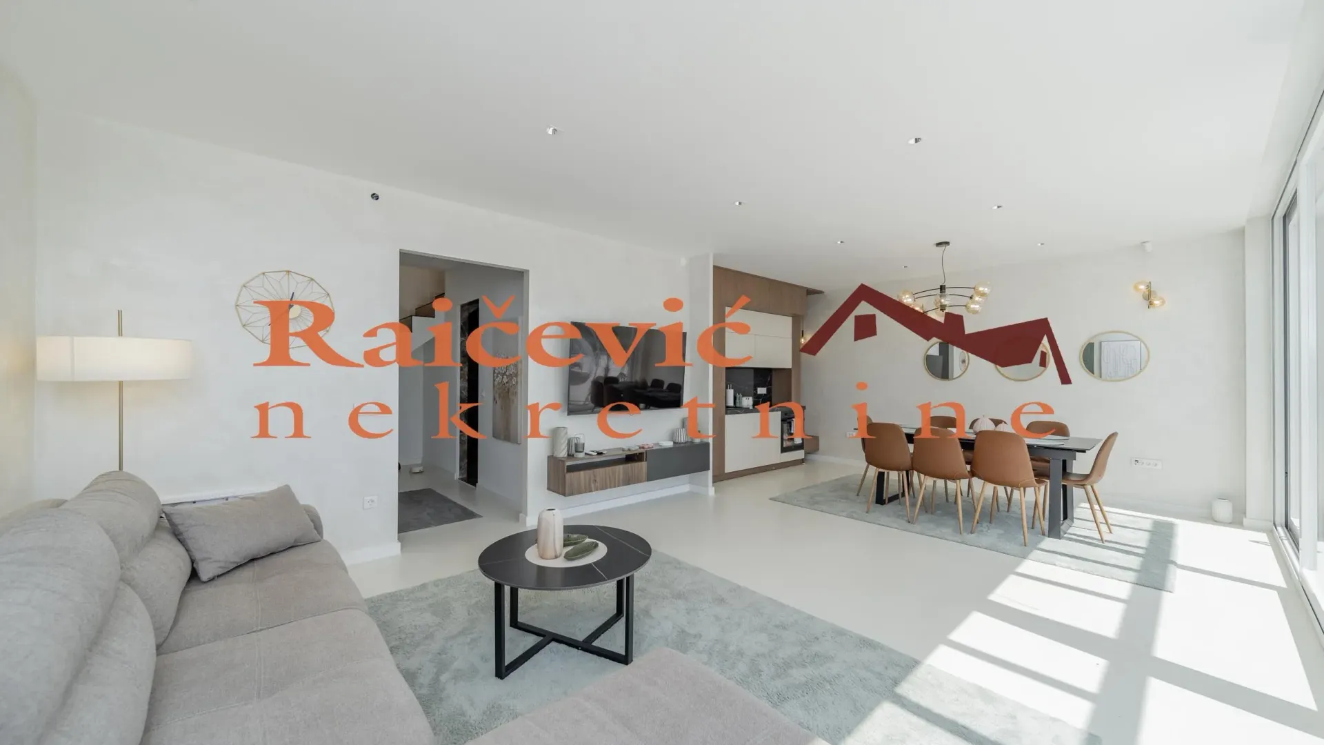 Sale, house, 360m², Sopot, Beograd