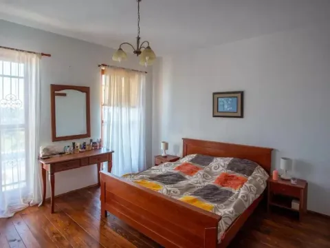 Prodaja, kuća, 210m², Zagora, Kotor - image 16