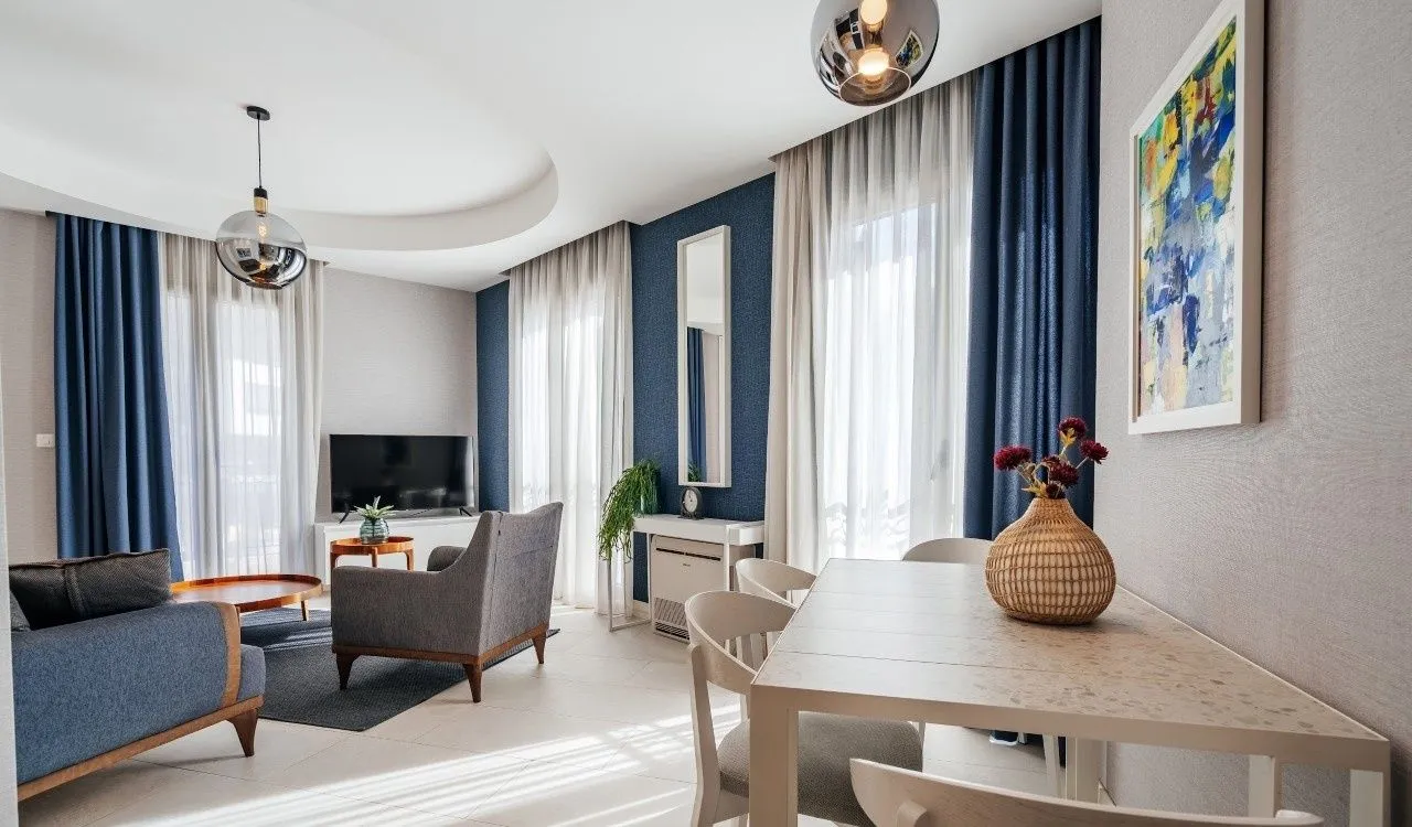 Prodaja, jednosoban stan, 45m², Centar, Tivat