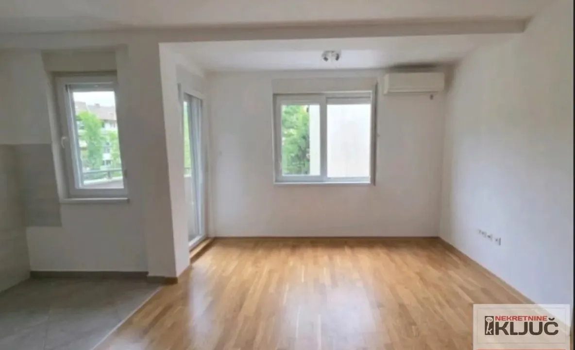 Sale, two bedroom apartment, 40m², Detelinara, Novi Sad Sve Podlokacije