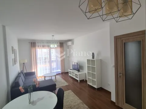 Izdavanje, jednosoban stan, 50m², City Kvart, Podgorica - image 5