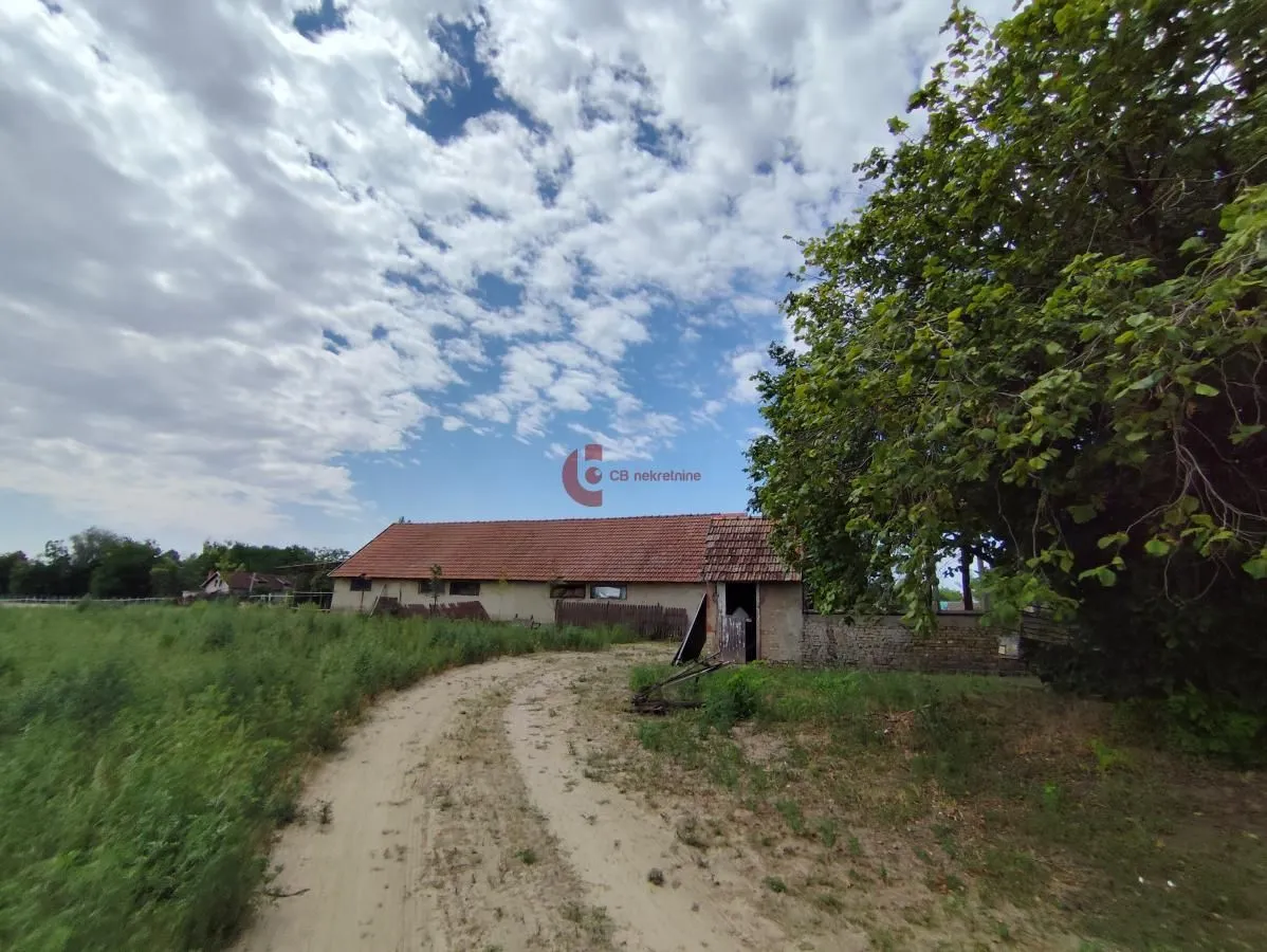 Prodaja, kuća, 450m², Makova Sedmica, Subotica