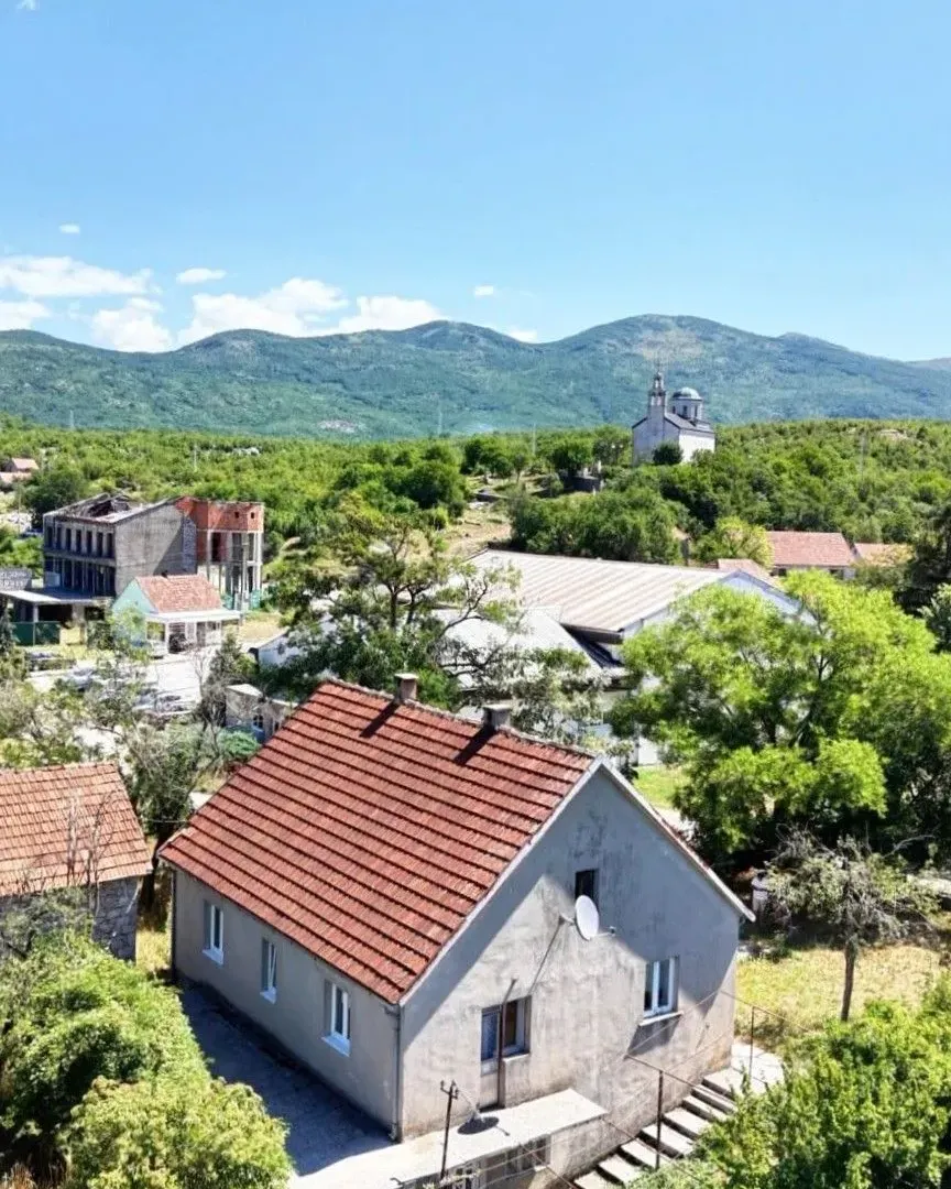 Prodaja, kuća, 98m², Centar, Nikšić