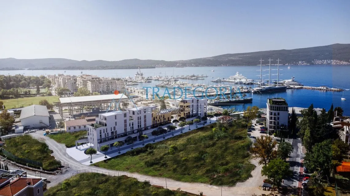 Prodaja, jednosoban stan, 42m², Tivat, Crna Gora