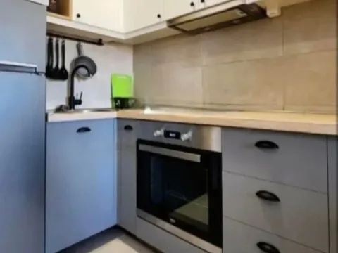 Izdavanje, garsonjera, 32m², City Kvart, Podgorica - image 3