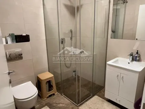 Prodaja, stan, 231m², Savski Venac, Beograd - image 19