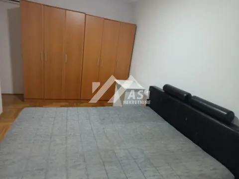 Izdavanje, trosoban stan, 60m², Nova Detelinara, Novi Sad Sve Podlokacije - image 3