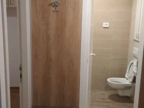 Prodaja, jednosoban stan, 48m², City Kej, Podgorica - image 2