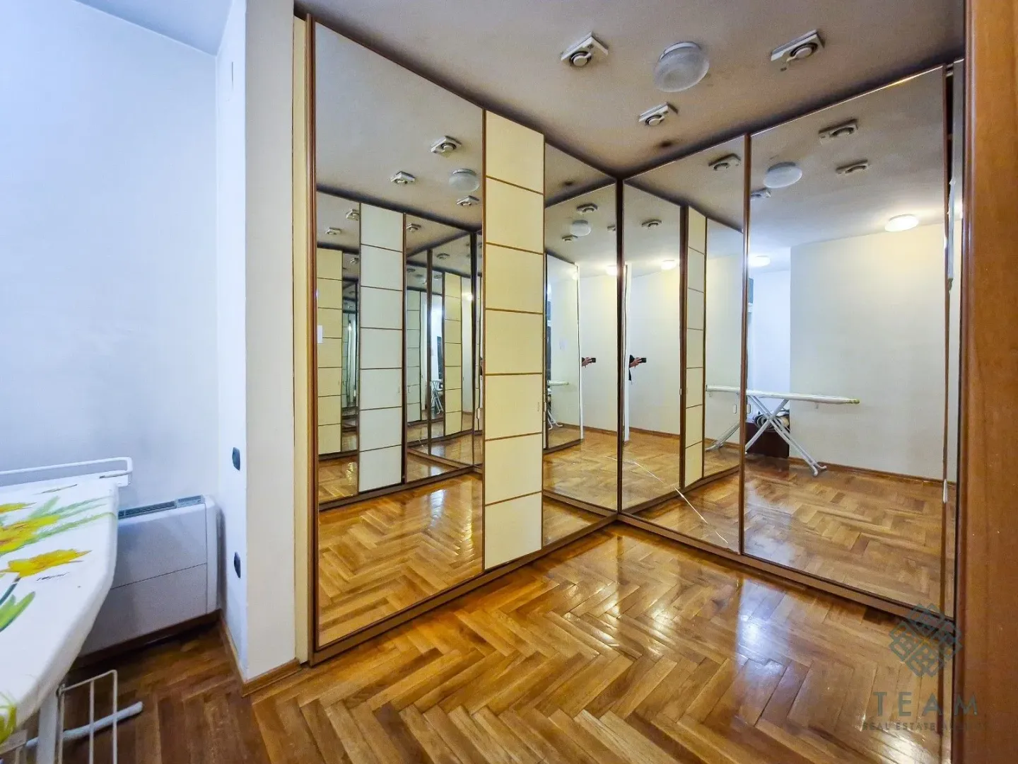 Sale, four bedroom apartment, 281m², Preko Morače, Podgorica