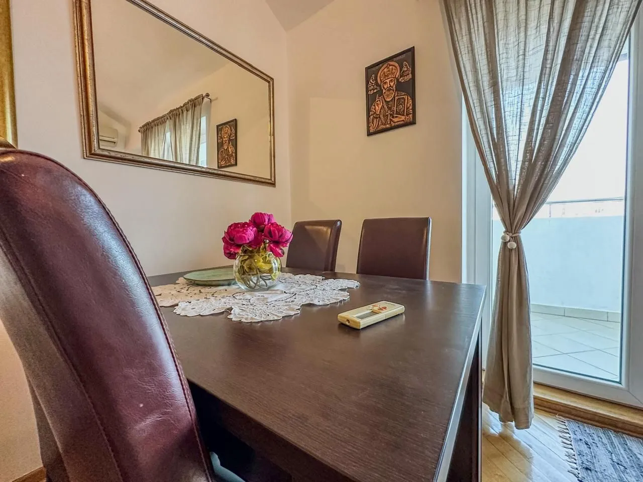 Izdavanje, jednosoban stan, 52m², Preko Morače, Podgorica
