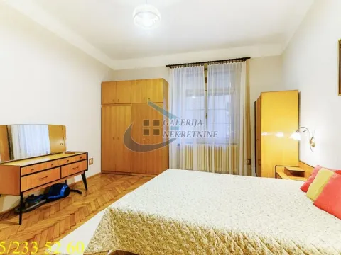 Prodaja, četvorosoban stan, 113m², Andrićev Venac, Beograd - image 23